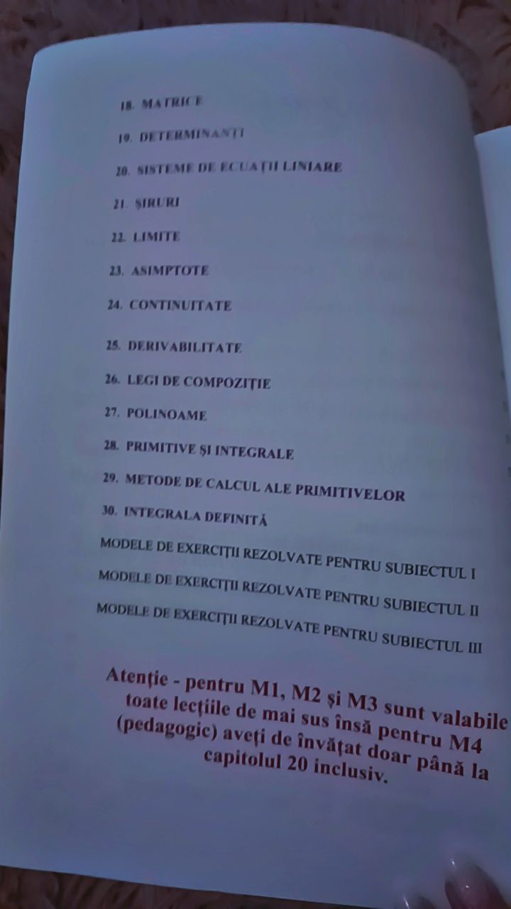 Vând cărți la geografie și matematică de la bacacademia