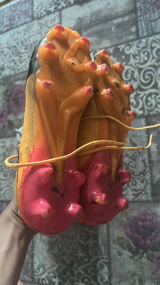 Ghete de fotbal Puma Ultra profesionale+ Ghete pt sintetic Marimea 42