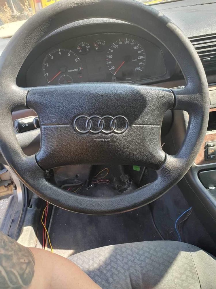 Audi A4 Sedan B5 / Ауди А4 Седан Б5 1.8 125 к.с