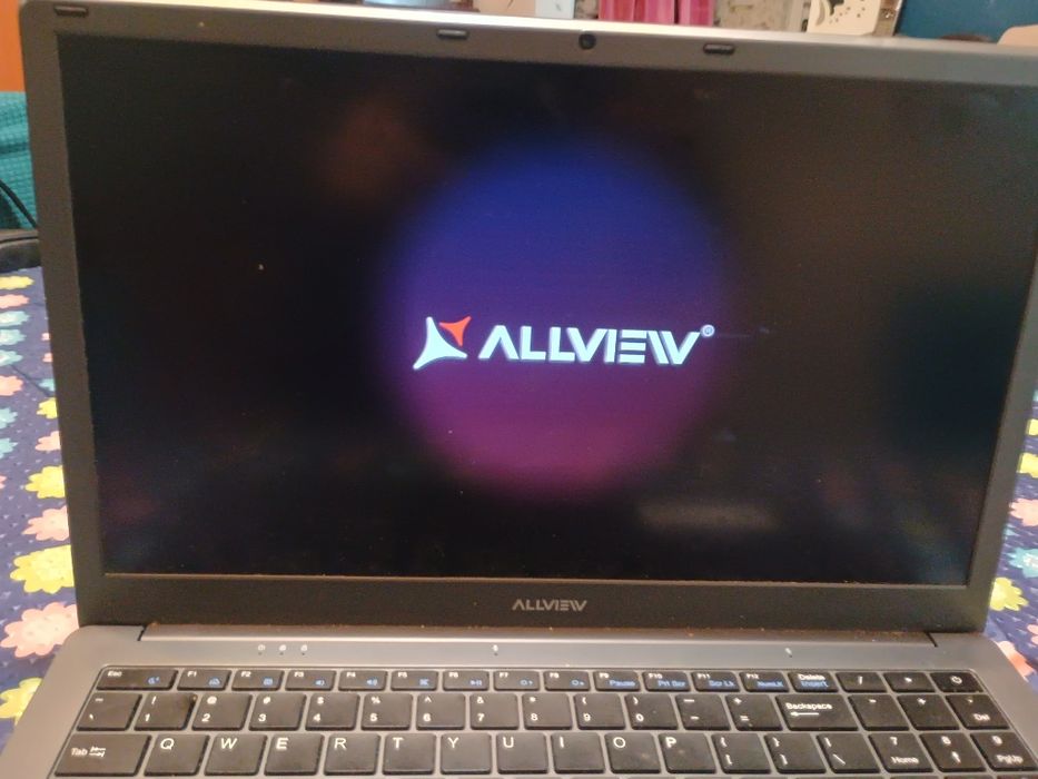 Vând laptop Allview allbook H