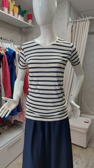 Памучна тениска- екрю със синьо райе