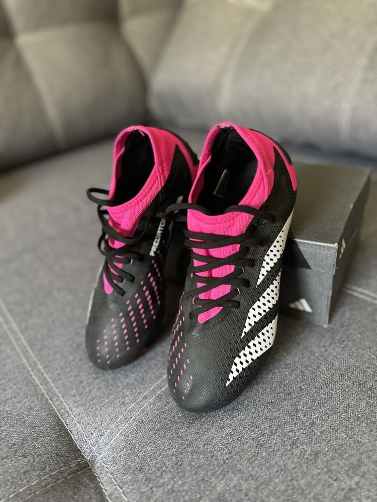 бутсы Adidas Predator Accuracy. 3FG