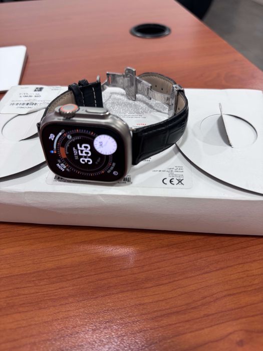 Apple Watch Ultra Natural Titanium