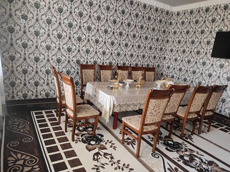 Katej sotiladi. 130 ming dollarga. 2017 y. Чархин пост тарафда