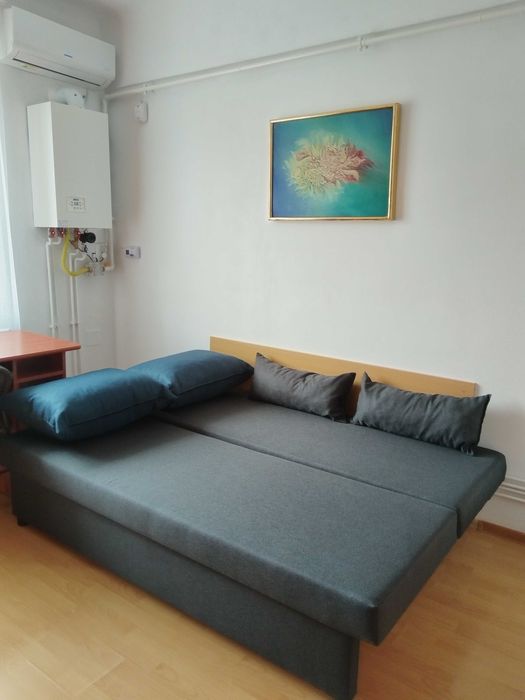 Garsonieră în zona centrală - pe str. Horea -pt. BIROU sau pt. LOCUIT!