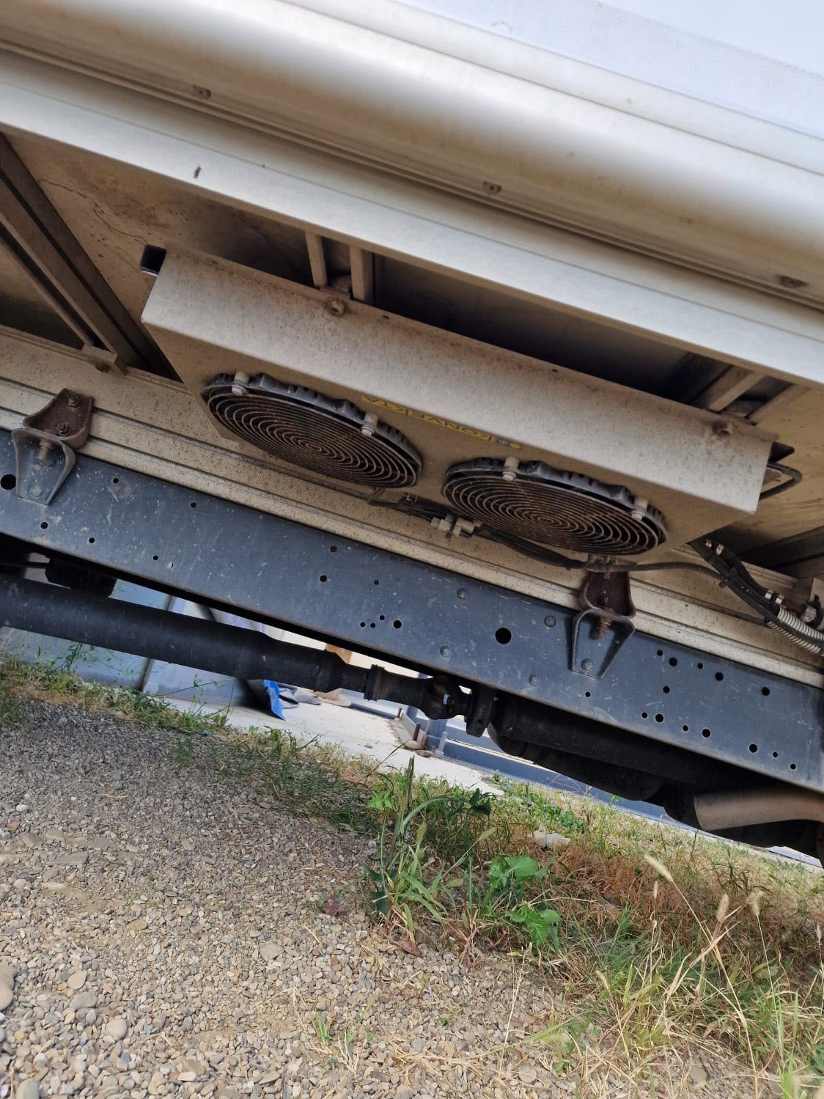 Vand duba frigorifica Iveco 35S14