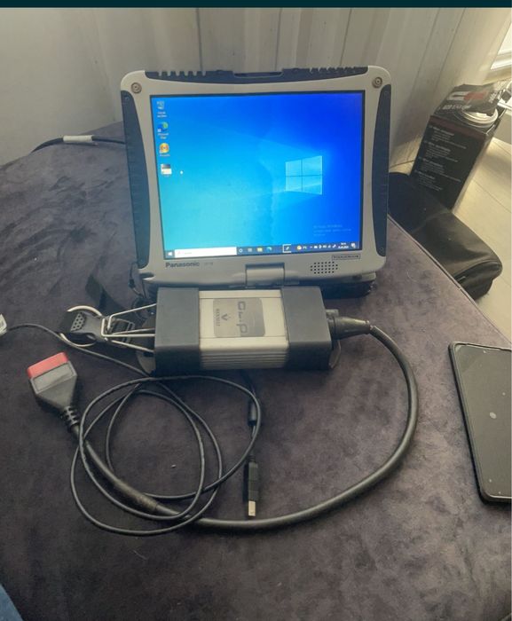 Kit complet diagnoza Renault Can Clip sonda originala si laptop CF19