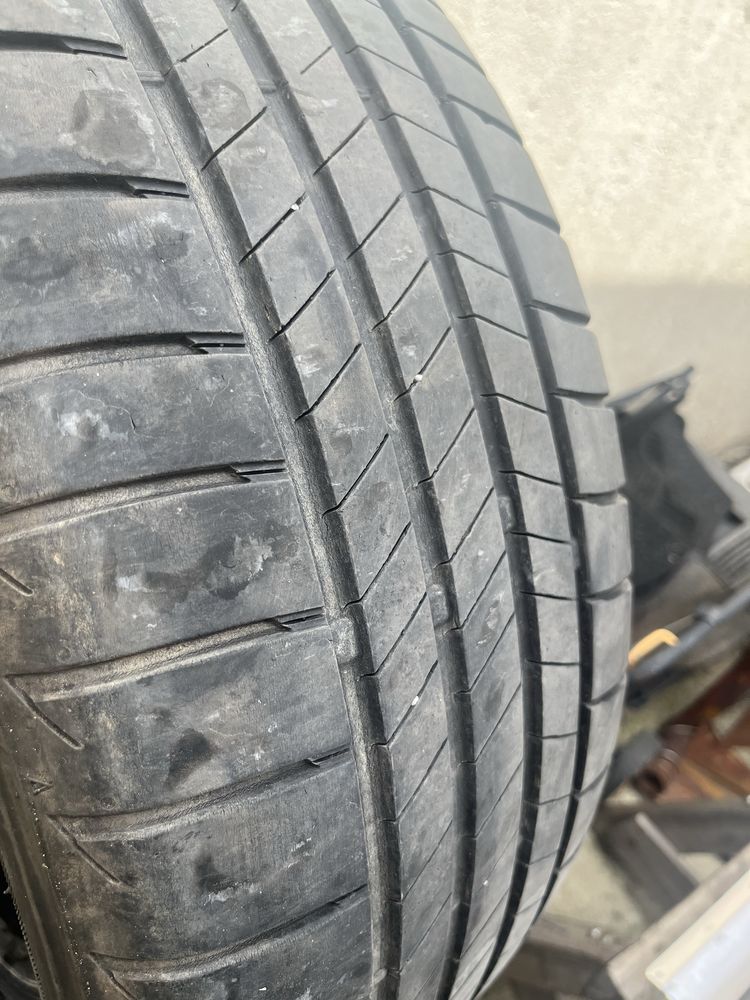 Летни гуми 235 55 18 Bridgestone 4 бр.