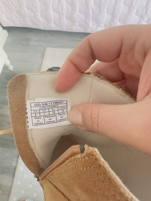 Ghete ugg fetite