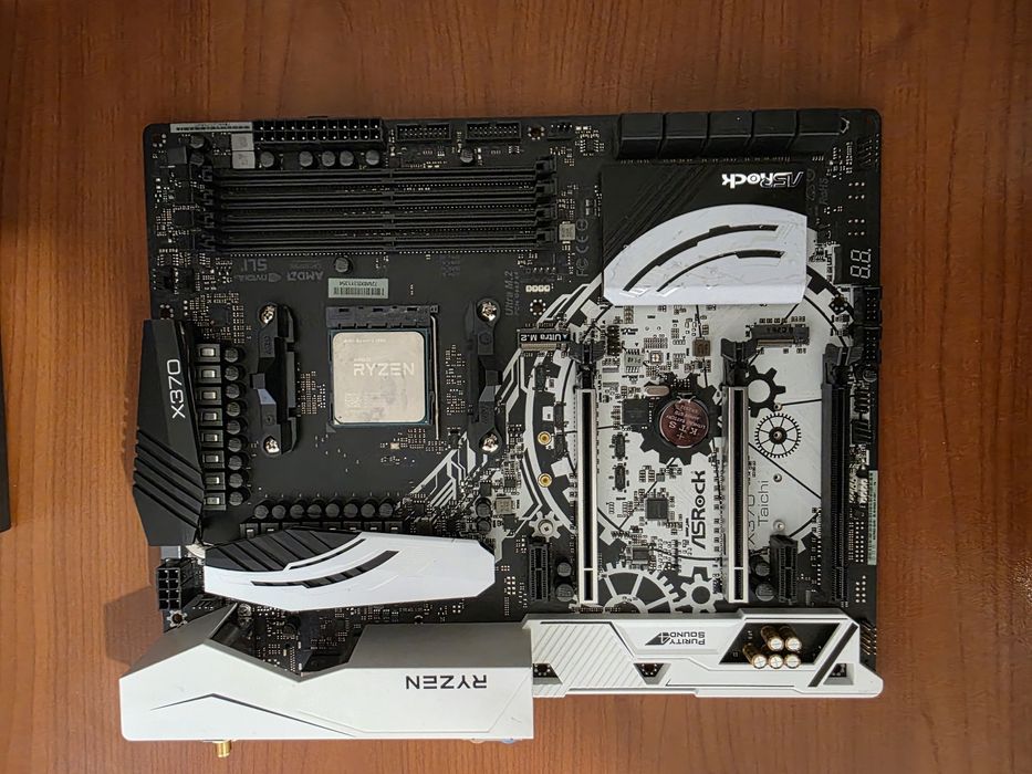 Asrock X370 Taichi сокет AM4