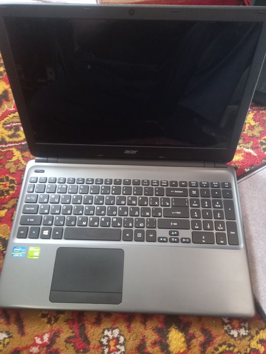 Core i5 2 та ноутбук сотилади