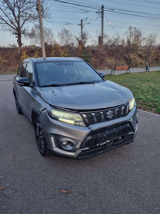 Vitara hibrid 2020 avariat