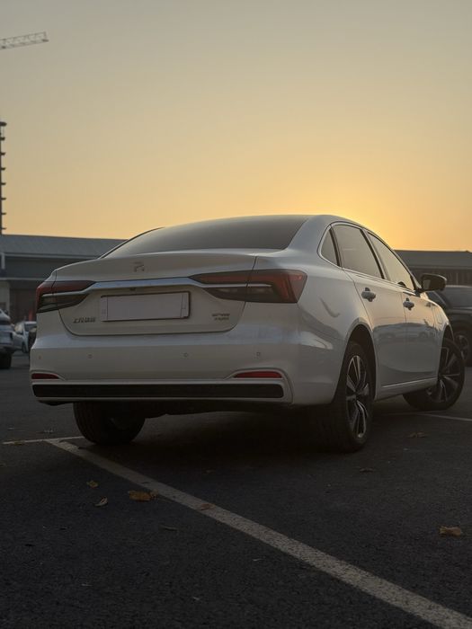 Roewe ER6 100 % elektr