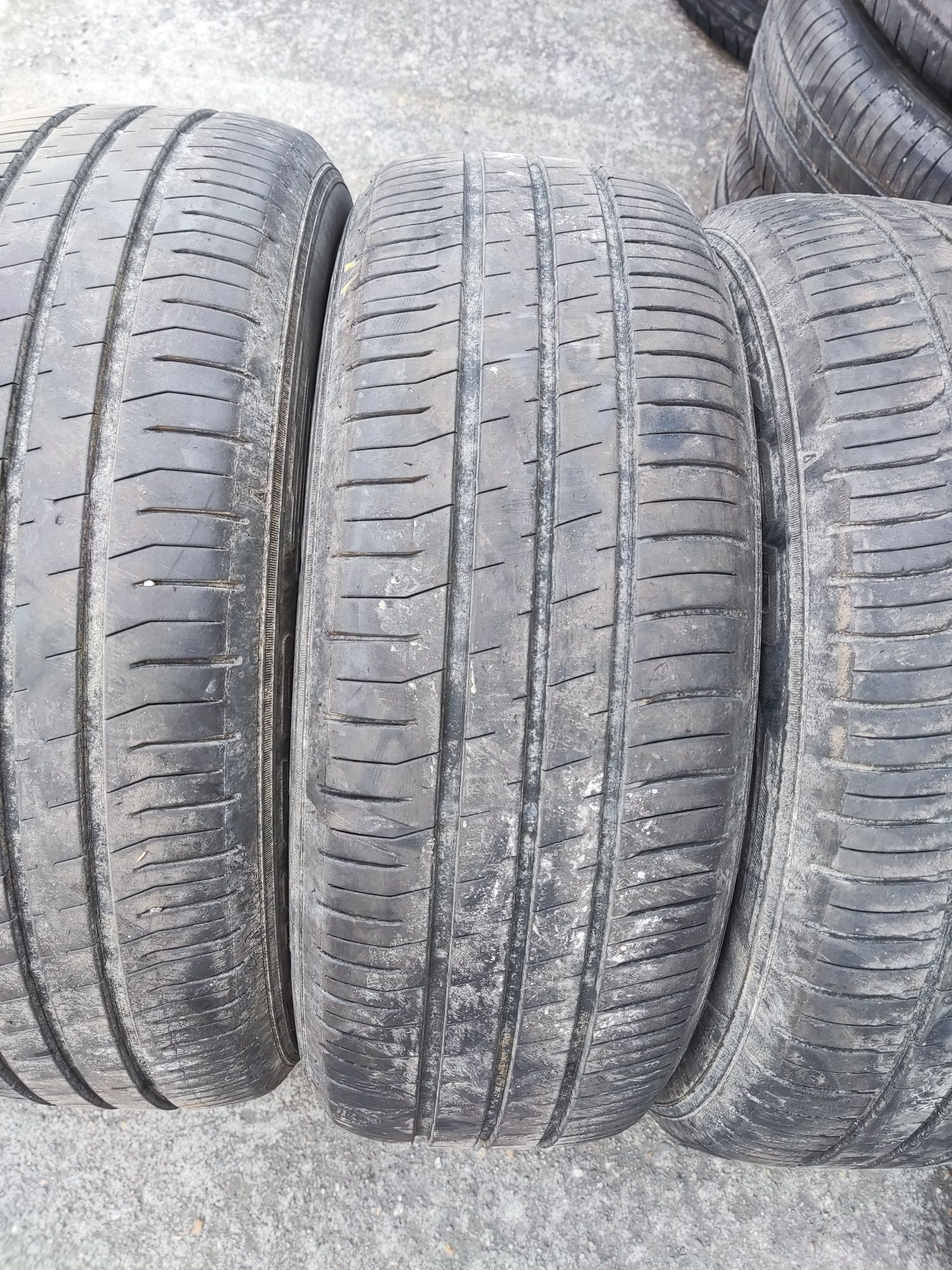 185/60/15 Falken