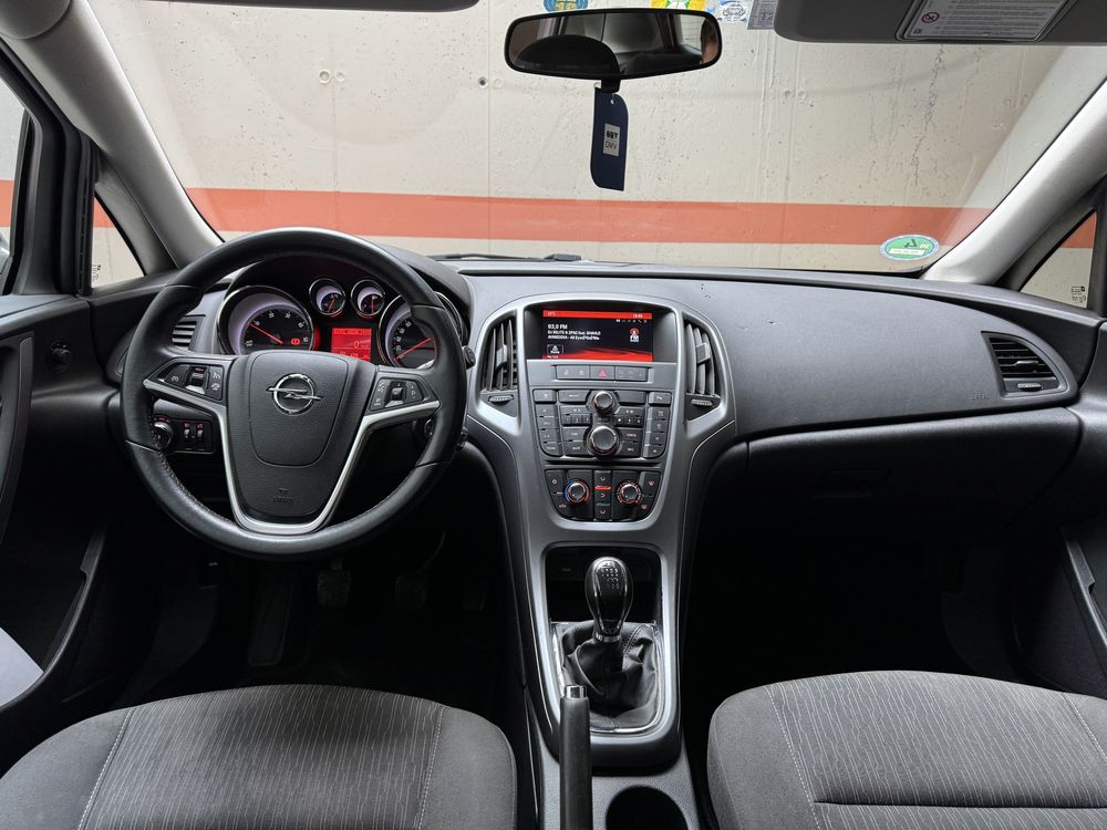 Opel Astra J 2015