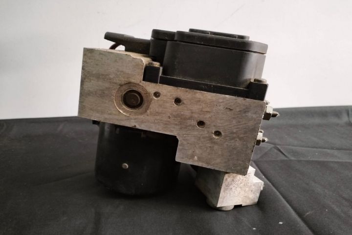 Pompa Abs  Esp A0034319012 Mercedes-Benz E-Class W210/S210 (facelift)