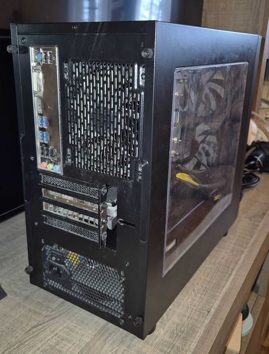 PG Gaming Ryzen 5 2600 3,9ghz, RTX 2060 6gb, monitor BenQ XL2411P 24''