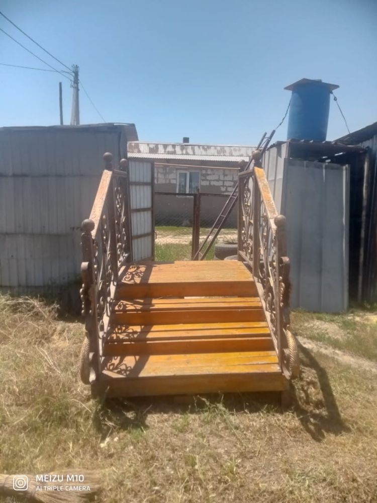 Продается лестница