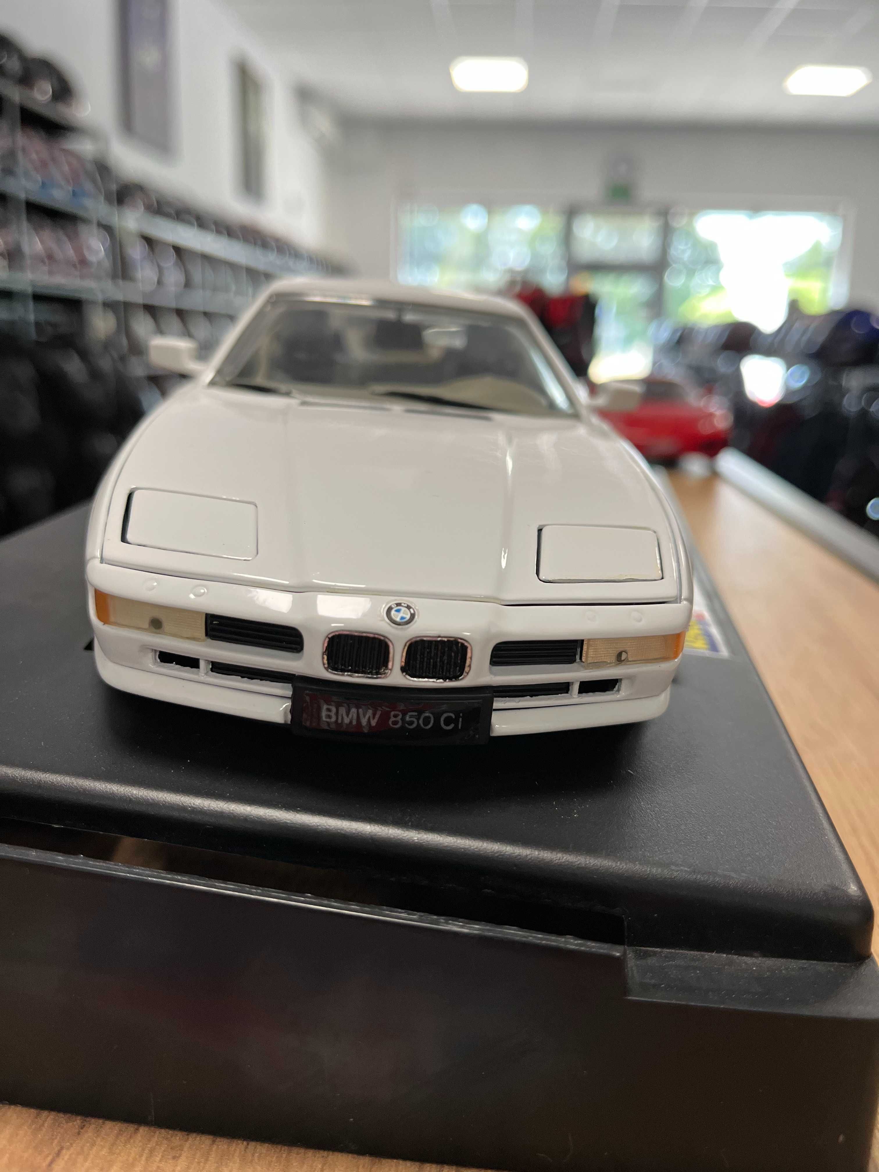 Чисто нов REVELL метален колекционерски модел количка BMW 850 Ci 1:18