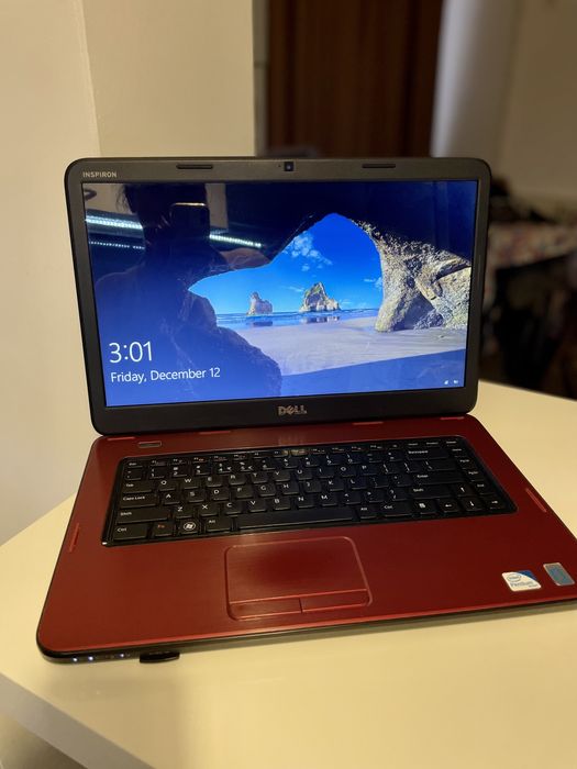 Laptop Dell Inspiron N5040 in stare buna, perfect functional
