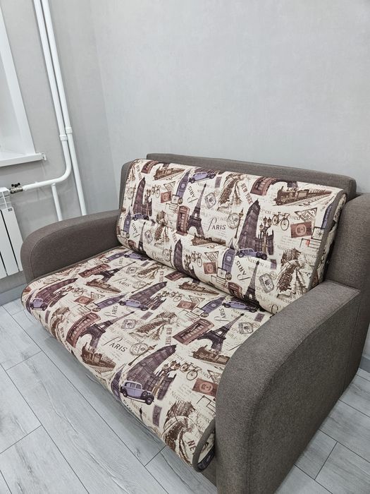 Продам диван Б/У