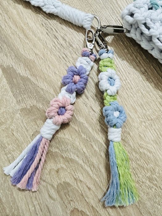 Brelocuri  handmade. Livrez personal (gratuit) in Brasov zona urbana