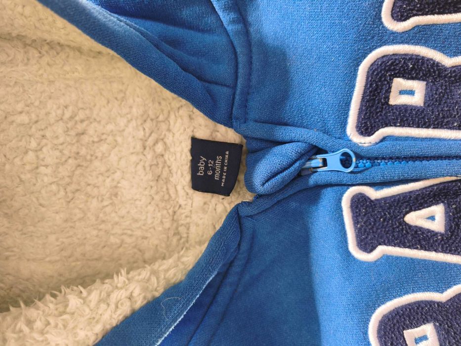 Продам детский комбинезон теплый