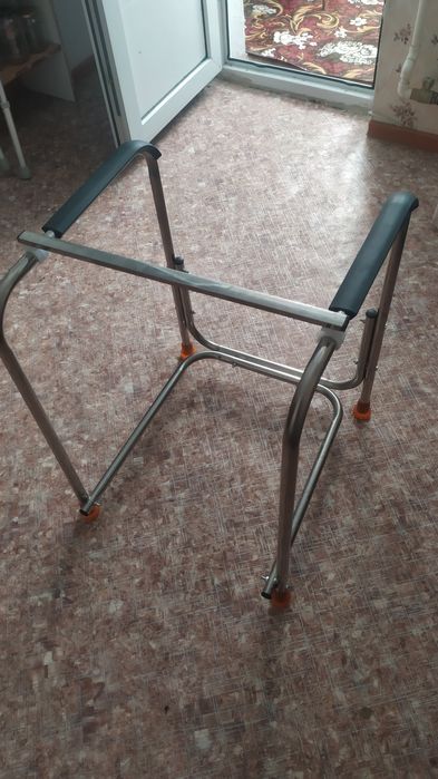 Поручни для унитаза