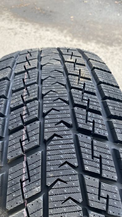 Зимние шины новые