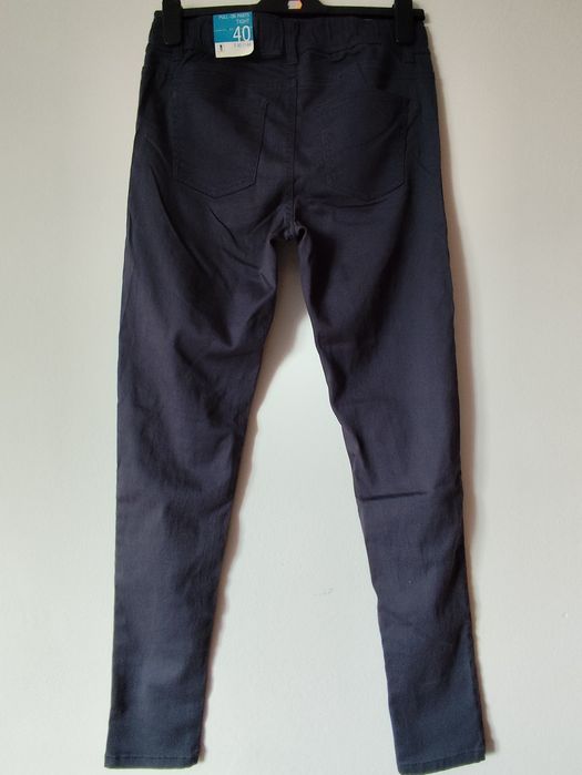 Pantaloni dama noi M