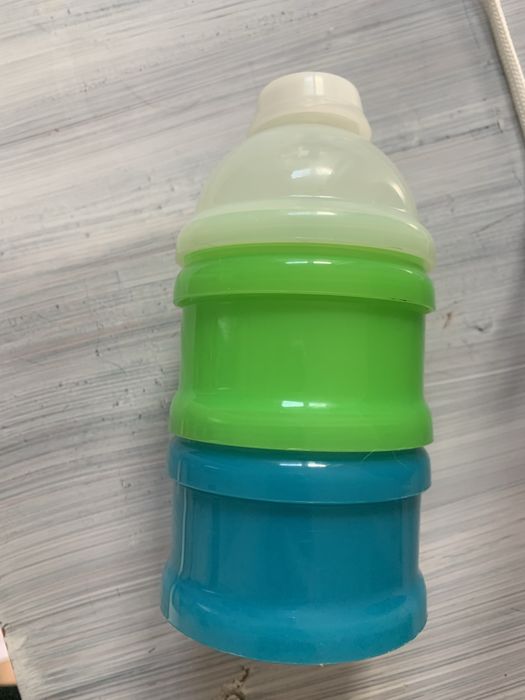 Kit Pompă sân Medela, biberoane, cupe, comprese lanolină, sterilizator