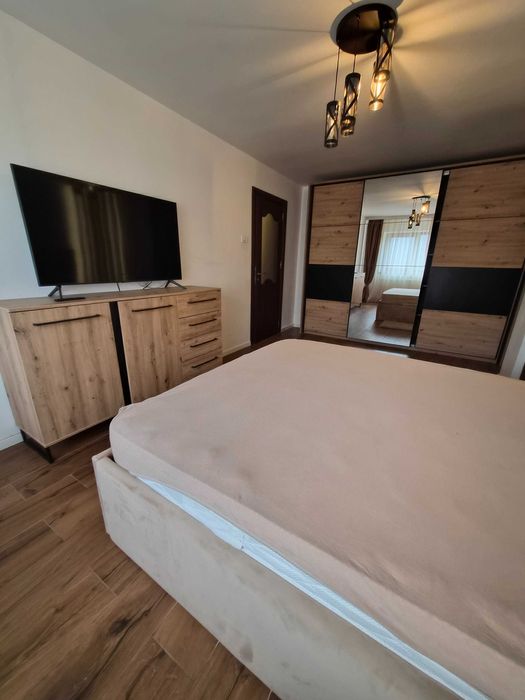 Piata victoriei, apartament spatios amenajari noi, de lux, proprietar.