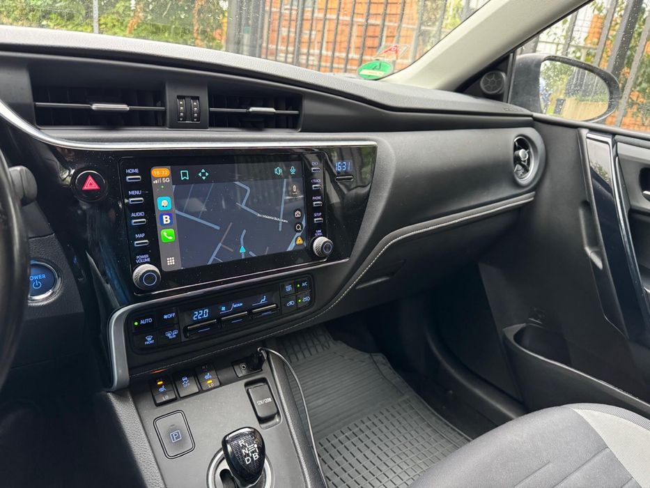Toyota Auris 2016