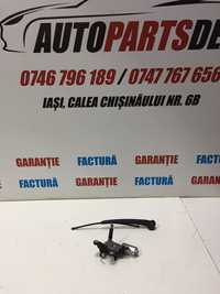 Motoras brat stergator spate haion portbagaj Touran Golf 5