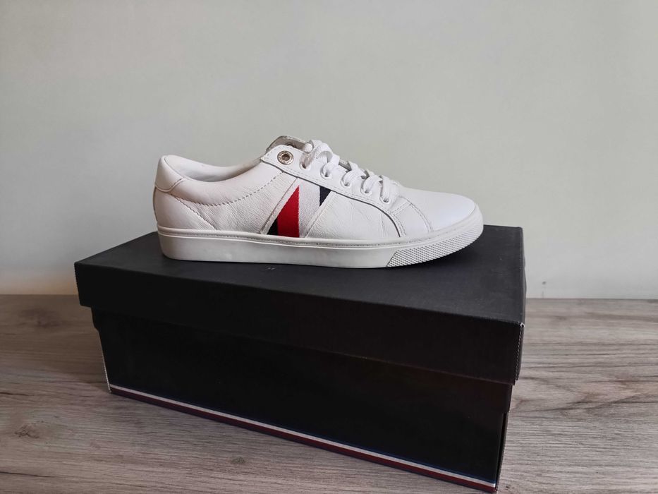 Нови Маркови Дамски Обувки №37/38/39 от CCC, Humanic, Fashion Days