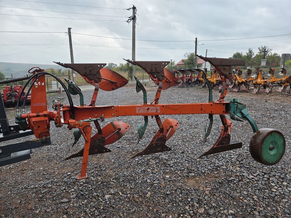 Plug Reversibil Kverneland VD 100 3 brazde