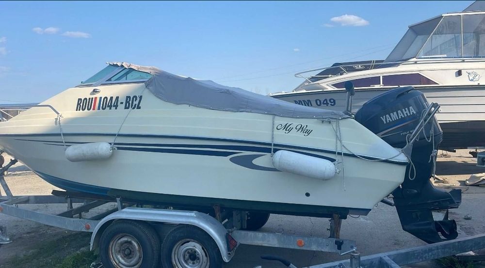 Barcă cu motor Astromar 560