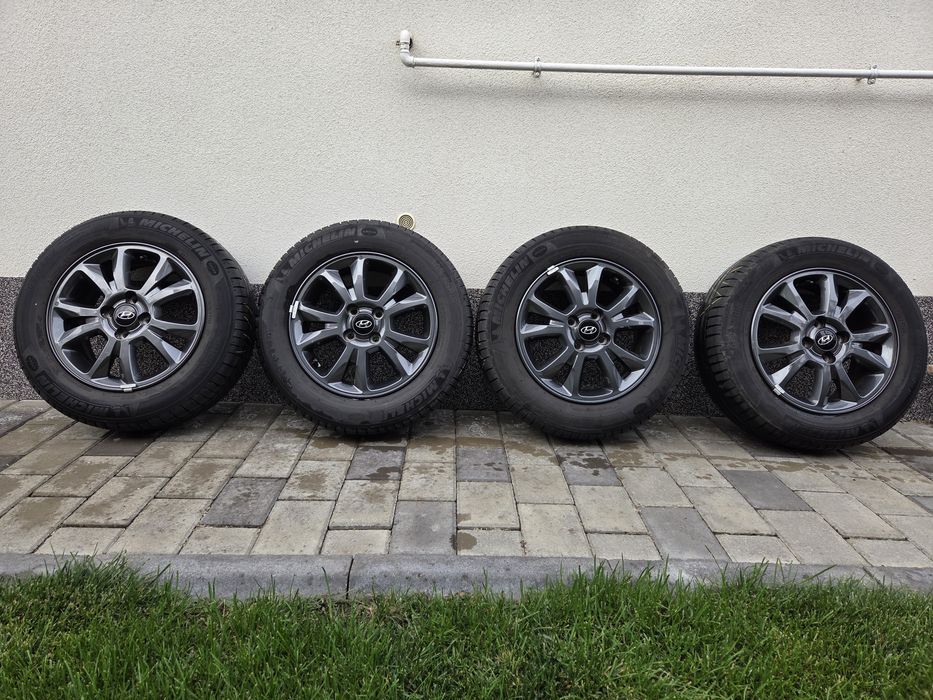 Jante R15 originale Hyundai i20 senzori presiune Anv vara 185 65 R15