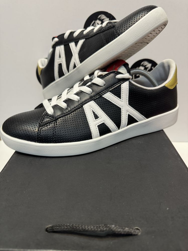 Сникърси ARMANI EXCHANGE .Номер 42