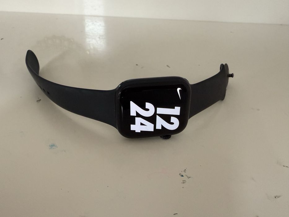 apple watch 8 series