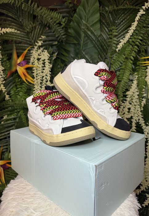 Lanvin Curb Suede White Grey