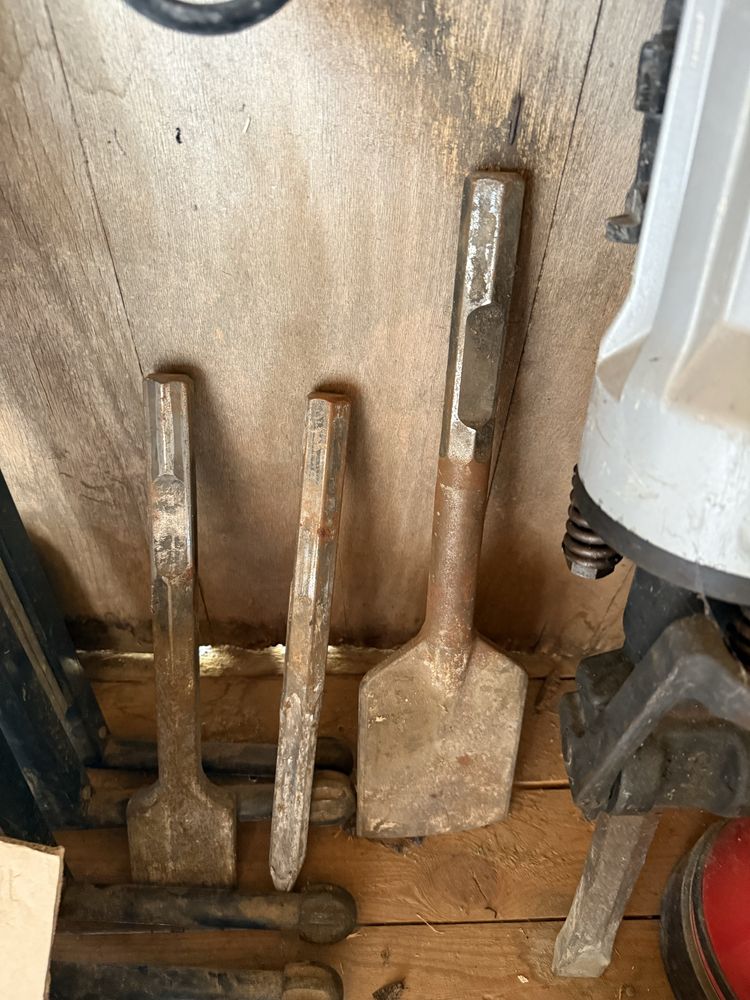 Bosch GSH 27 VC къртач канго бош