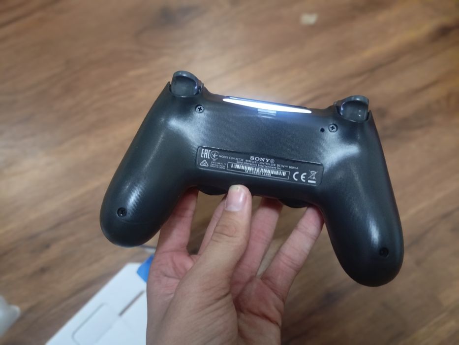 PS4 jostik yengi