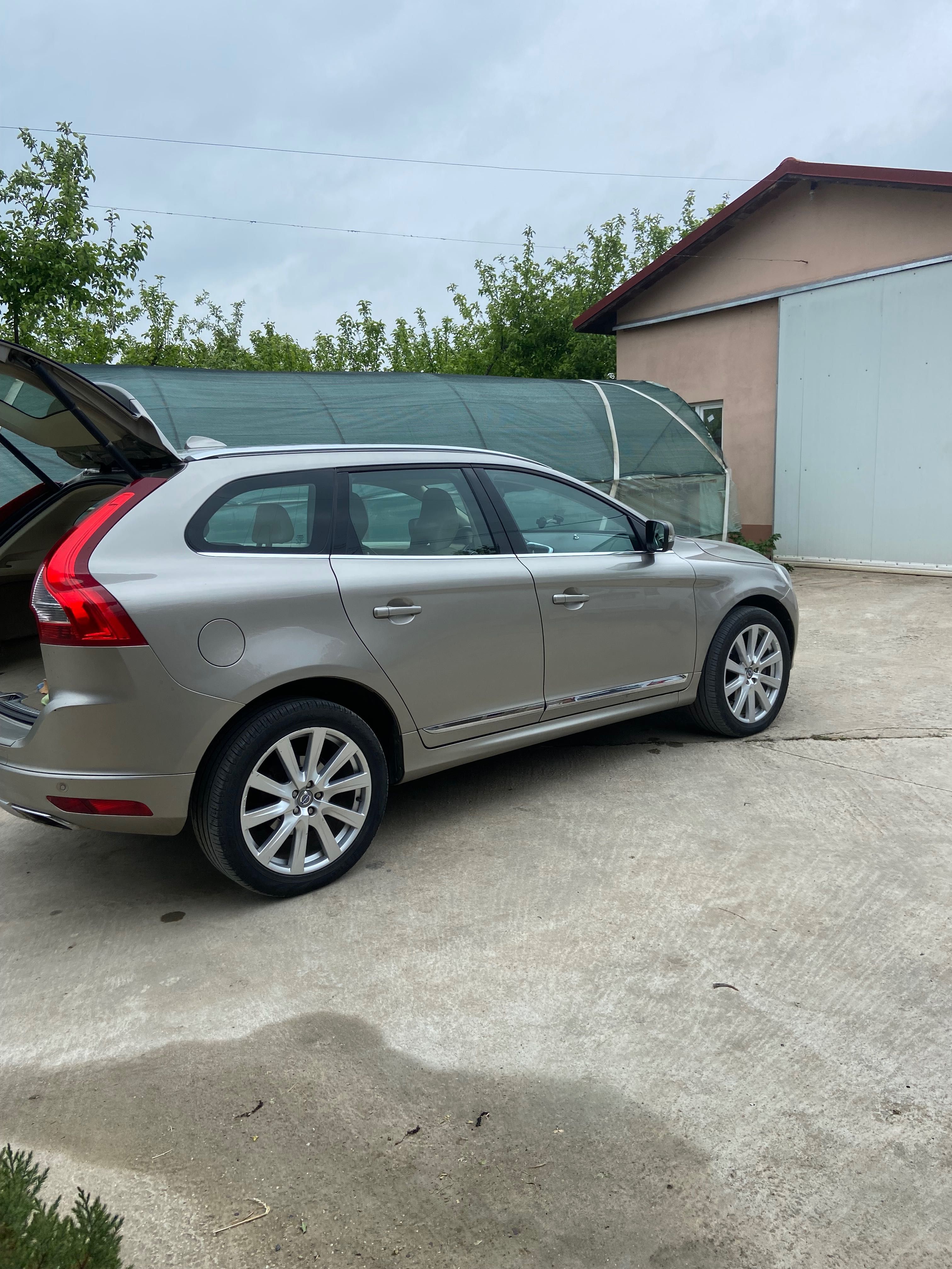 Jenti Volvo xc60 originale pe 20