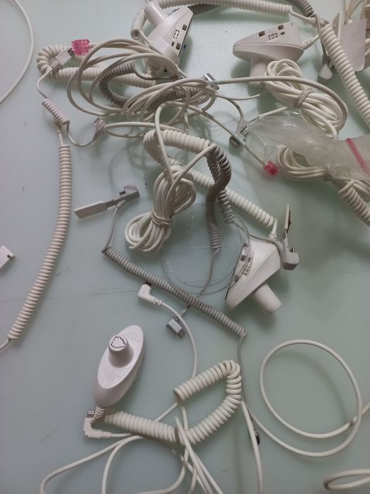 Lot cabluri alarme incarcare telefoane  tablete