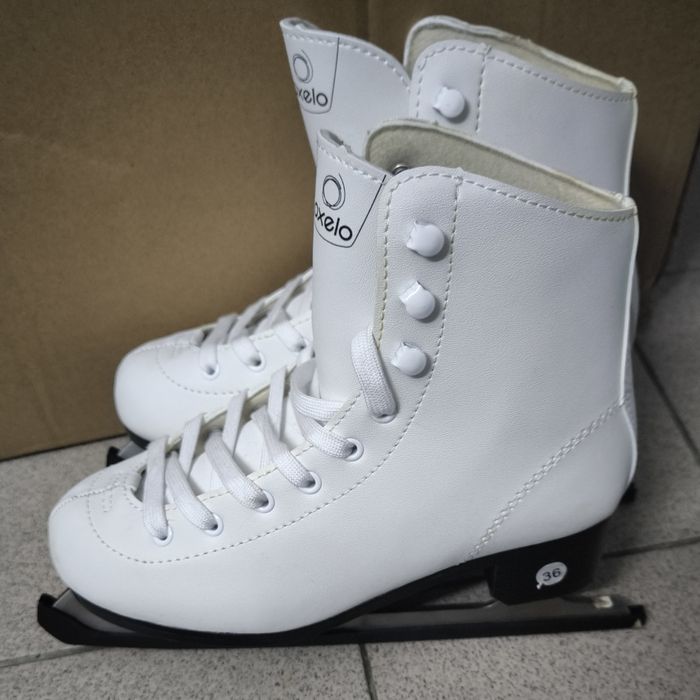 Patine pentru gheață