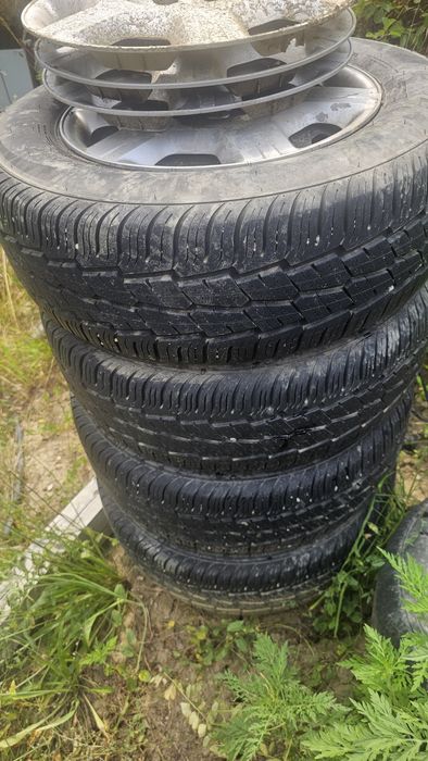 Roți cu cauciucuri și senzori presiune Dodge Journey 2.l și Nissan X-T