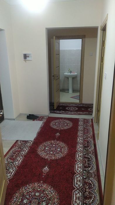 2 xonali kv ijaraga beriladi.