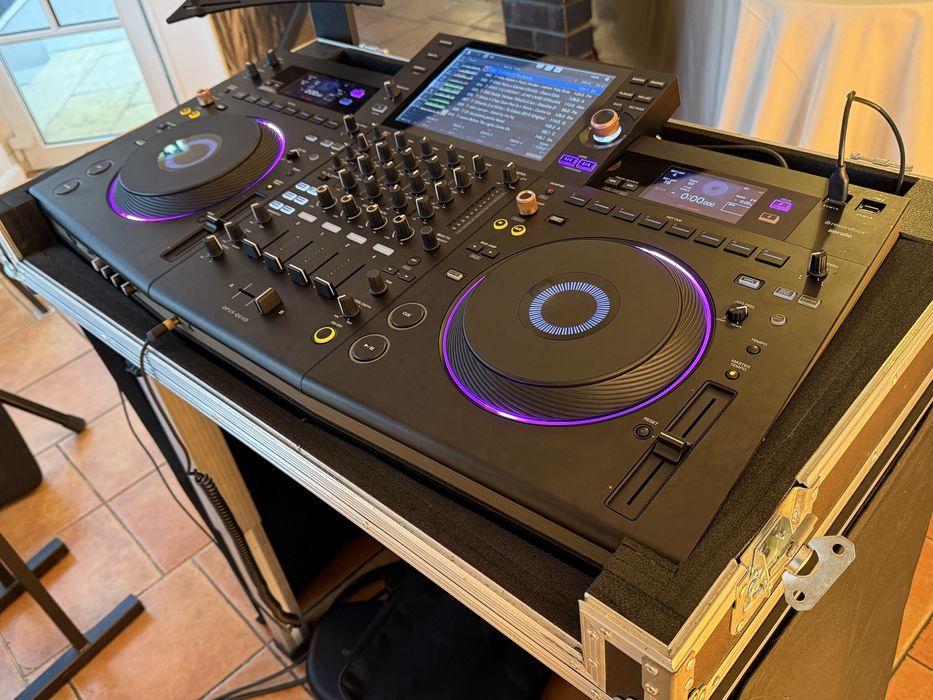 Consola Opus Quad