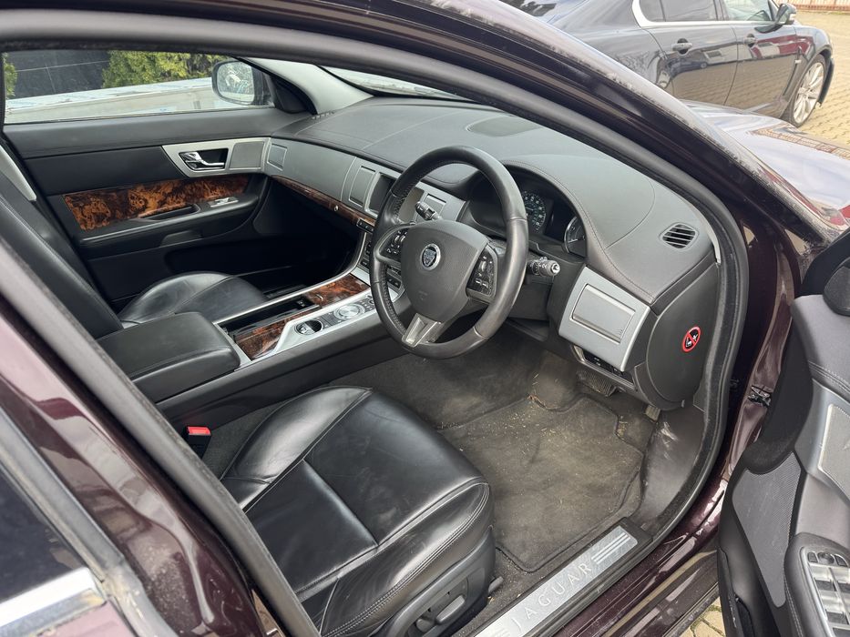 Dezmembrez Jaguar XF 3.0D 2014